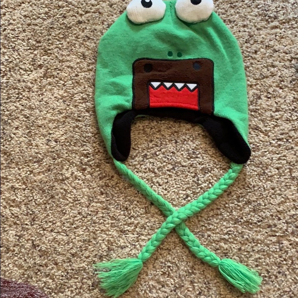 Domo frog winter hat